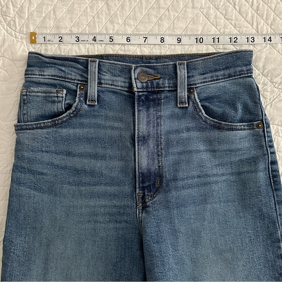 Levi’s High Waisted Mom Jeans Women’s Size 26 - Picture 10 of 13